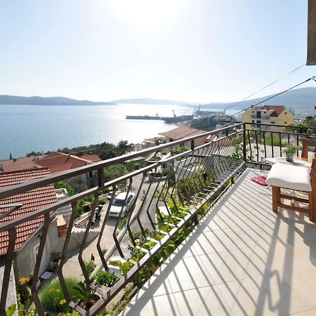 Apartment Ana Trogir Eksteriør bilde